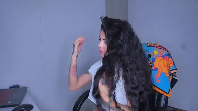 Lisegg  online show from February 17, 2026, 10:12 am