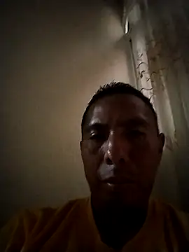 Snapshot of desnudo_Sexoxo chatting on November 13, 2025, 10:30 pm desnudo Sexoxo online show from November 13, 2025, 10:30 pm