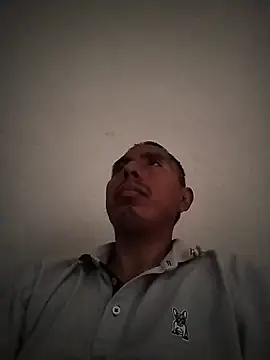 Snapshot of desnudo_Sexoxo chatting on November 17, 2025, 11:10 pm desnudo Sexoxo online show from November 17, 2025, 11:10 pm