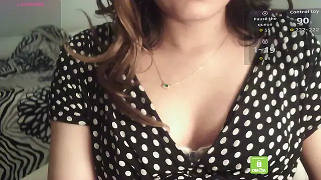 bxdgirlhr online show from May 12, 2026, 5:43 pm