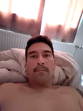 Snapshot of dick81 chatting on June 21, 2026, 11:24 am dick81 online show from June 21, 2026, 11:24 am