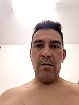 Snapshot of dick81 chatting on July 11, 2026, 11:35 am dick81 online show from July 11, 2026, 11:35 am