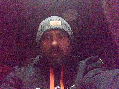 KosBi69 online show from January 5, 2026, 10:46 pm