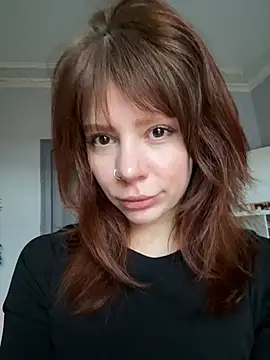 Snapshot of Oopsfoxy chatting on February 14, 2026, 6:21 am Oopsfoxy online show from February 14, 2026, 6:21 am