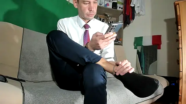 viraglaci18xh online show from November 12, 2025, 10:09 pm