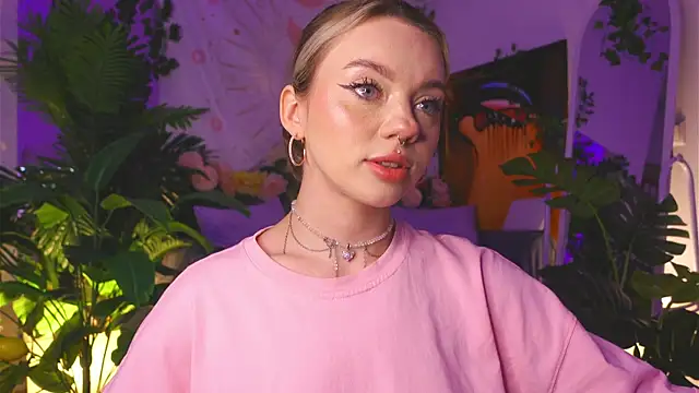 Snapshot of KristaBrooks chatting on March 15, 2025, 1:29 pm KristaBrooks online show from March 15, 2025, 1:29 pm