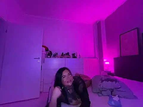  MelinaCurves  online show from January 25, 2025, 1:10 am