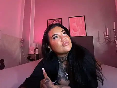  MelinaCurves  online show from February 23, 2025, 11:36 pm