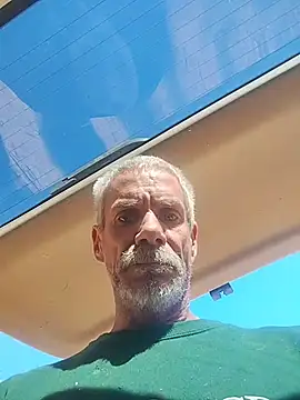 Snapshot of Biknight chatting on November 16, 2025, 5:29 pm Biknight online show from November 16, 2025, 5:29 pm