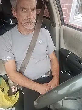 Snapshot of Biknight chatting on November 22, 2025, 3:44 pm Biknight online show from November 22, 2025, 3:44 pm