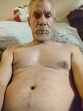 Snapshot of Biknight chatting on December 2, 2025, 5:57 am Biknight online show from December 2, 2025, 5:57 am