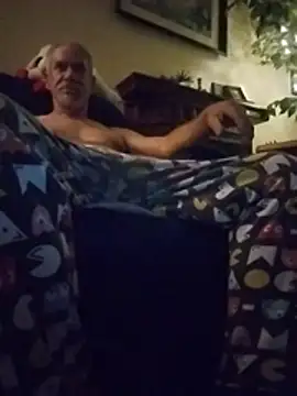 Snapshot of Biknight chatting on January 9, 2026, 3:42 am Biknight online show from January 9, 2026, 3:42 am