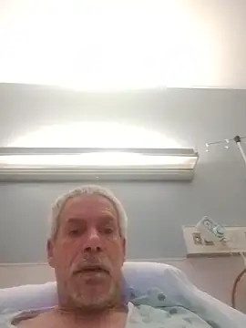 Snapshot of Biknight chatting on February 15, 2026, 12:40 am Biknight online show from February 15, 2026, 12:40 am