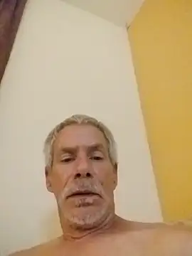 Snapshot of Biknight chatting on February 25, 2026, 12:09 am Biknight online show from February 25, 2026, 12:09 am