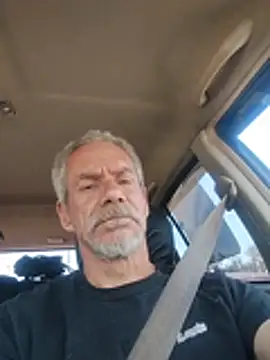 Snapshot of Biknight chatting on April 1, 2026, 3:42 pm Biknight online show from April 1, 2026, 3:42 pm