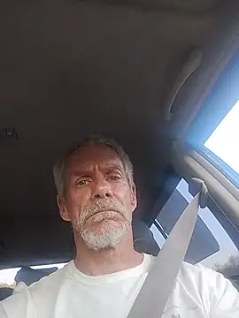 Snapshot of Biknight chatting on April 7, 2026, 11:04 pm Biknight online show from April 7, 2026, 11:04 pm