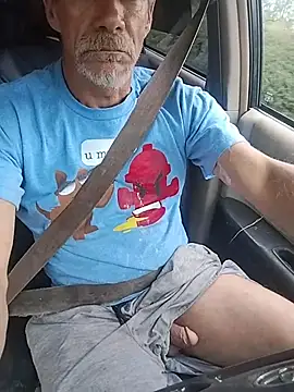 Snapshot of Biknight chatting on April 11, 2026, 8:35 pm Biknight online show from April 11, 2026, 8:35 pm