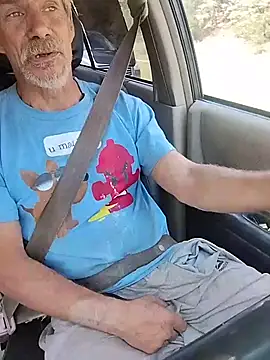 Snapshot of Biknight chatting on April 13, 2026, 7:08 pm Biknight online show from April 13, 2026, 7:08 pm