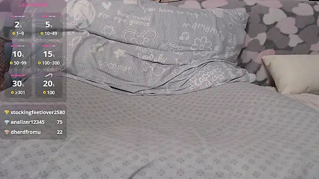 Snapshot of lelapopins chatting on February 10, 2025, 11:46 am lelapopins online show from February 10, 2025, 11:46 am