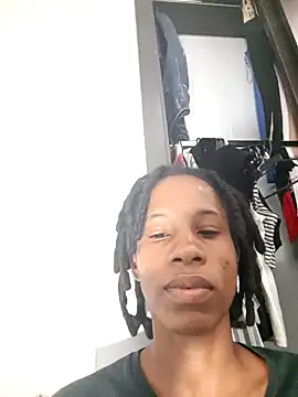 Snapshot of africa_deluxe chatting on January 14, 2025, 7:48 am africa deluxe online show from January 14, 2025, 7:48 am