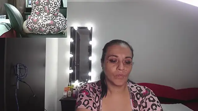zoe hotxxx online show from January 25, 2025, 12:06 am