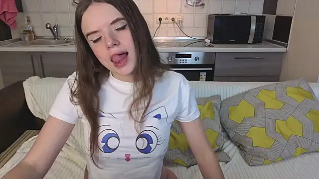 Snapshot of Naughty_Alice chatting on November 13, 2025, 11:20 am Naughty Alice online show from November 13, 2025, 11:20 am