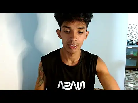  dannyaldana  online show from October 24, 2025, 10:33 am