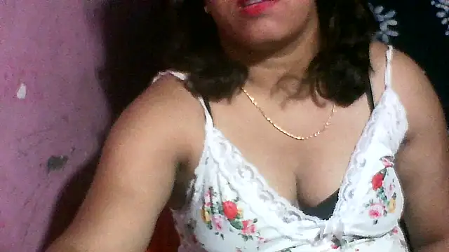 Snapshot of koyel90 chatting on July 17, 2026, 6:35 pm koyel90 online show from July 17, 2026, 6:35 pm