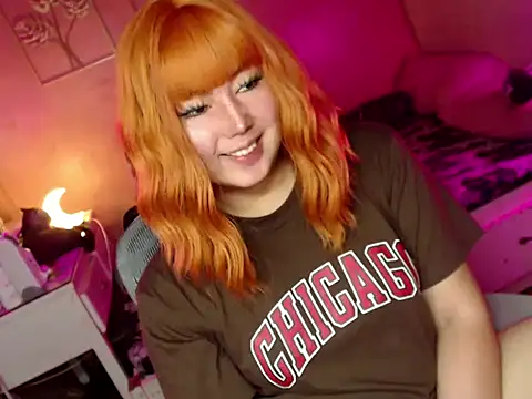 Snapshot of HOTnWILDalice chatting on December 3, 2025, 2:41 am HOTnWILDalice online show from December 3, 2025, 2:41 am