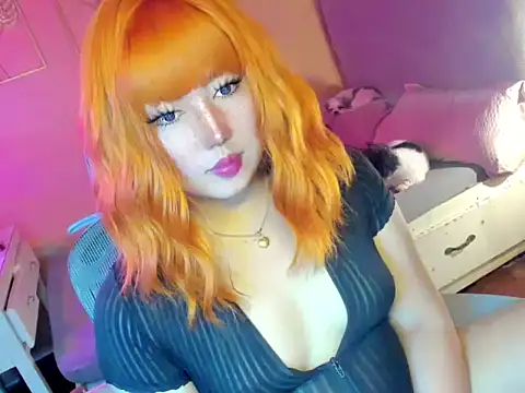 Snapshot of HOTnWILDalice chatting on December 16, 2025, 11:43 pm HOTnWILDalice online show from December 16, 2025, 11:43 pm