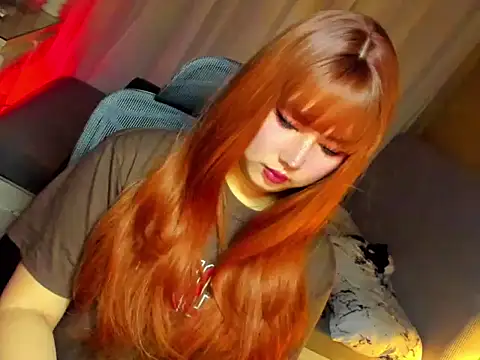 Snapshot of HOTnWILDalice chatting on April 8, 2026, 1:05 am HOTnWILDalice online show from April 8, 2026, 1:05 am