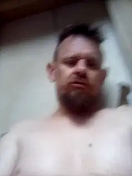 Snapshot of Skody31 chatting on January 1, 2025, 6:26 am Skody31 online show from January 1, 2025, 6:26 am