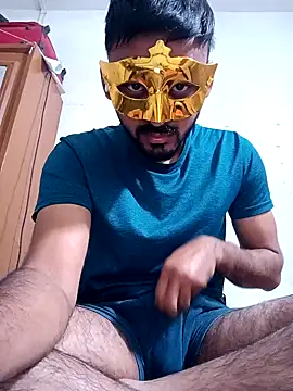 Snapshot of Babboy_24 chatting on December 14, 2024, 12:33 am Babboy 24 online show from December 14, 2024, 12:33 am