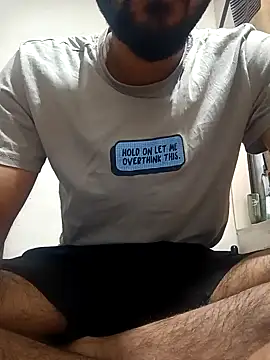 Snapshot of Babboy_24 chatting on March 10, 2025, 6:05 am Babboy 24 online show from March 10, 2025, 6:05 am