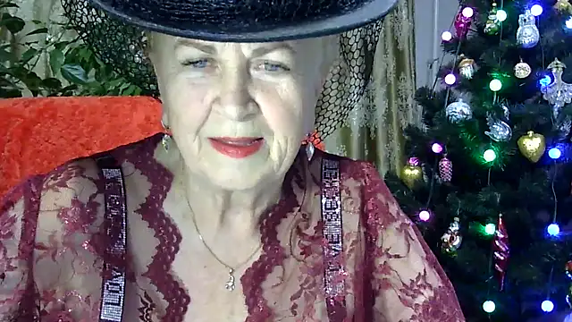 Emma52610 online show from January 17, 2025, 5:51 pm