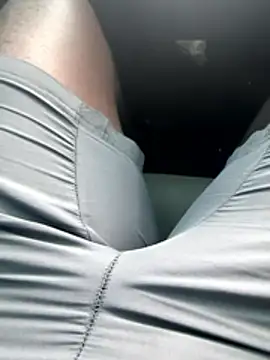 sbusiso1 online show from April 12, 2026, 10:09 am