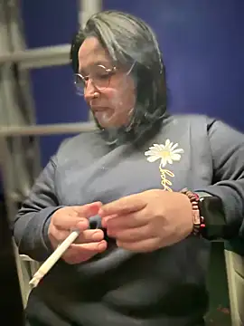 Snapshot of DannaaMeliza chatting on December 26, 2024, 4:25 pm DannaaMeliza online show from December 26, 2024, 4:25 pm