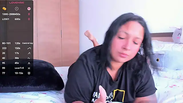 Snapshot of DannaaMeliza chatting on September 20, 2025, 11:44 am DannaaMeliza online show from September 20, 2025, 11:44 am