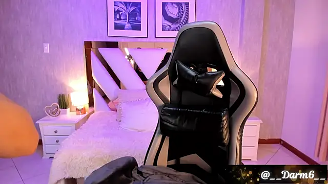 Snapshot of Lia_Simons chatting on September 26, 2025, 2:59 am Lia Simons online show from September 26, 2025, 2:59 am