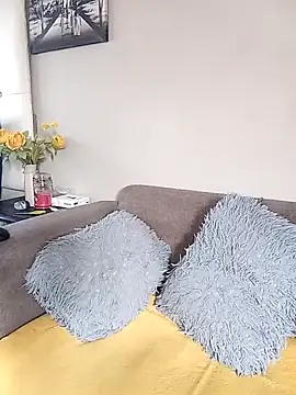 SQUITBOOTY online show from March 13, 2026, 8:32 am