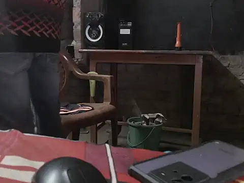 Snapshot of ThethunderPo chatting on January 11, 2025, 3:31 pm ThethunderPo online show from January 11, 2025, 3:31 pm