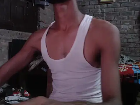 Snapshot of ThethunderPo chatting on September 22, 2025, 6:54 pm ThethunderPo online show from September 22, 2025, 6:54 pm