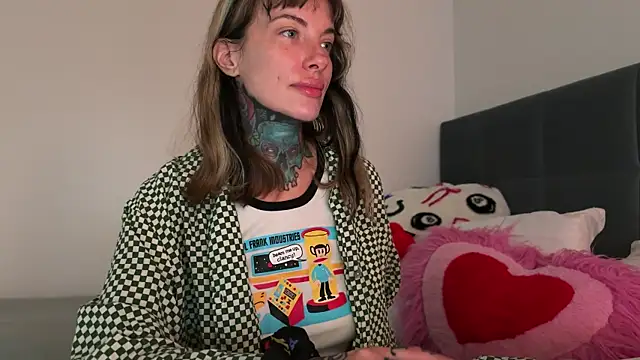 airgeadx online show from April 22, 2026, 8:43 pm