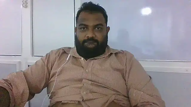 Snapshot of FatCockBoySL chatting on December 19, 2024, 12:45 pm FatCockBoySL online show from December 19, 2024, 12:45 pm