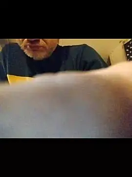 ROBERT0516 online show from February 25, 2026, 8:35 am