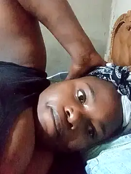 sexybigboobz online show from November 17, 2025, 1:11 am