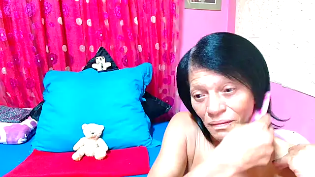 Snapshot of SLUTTYROXY chatting on January 31, 2025, 5:32 pm SLUTTYROXY online show from January 31, 2025, 5:32 pm