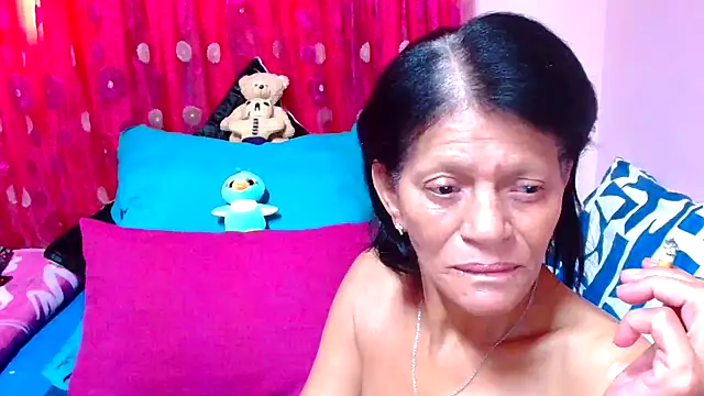 SLUTTYROXY online show from September 26, 2025, 6:28 am