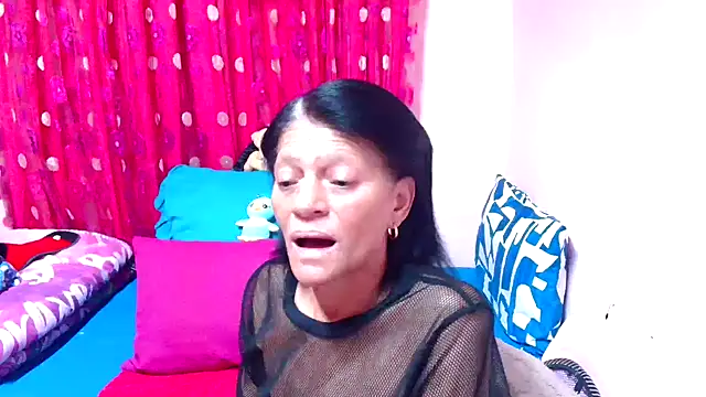 SLUTTYROXY online show from November 16, 2025, 5:40 pm