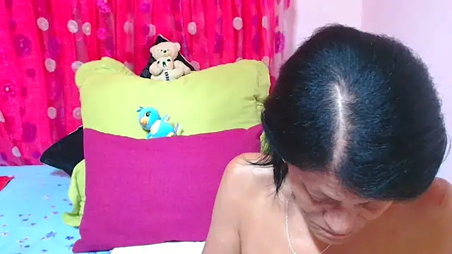 SLUTTYROXY online show from February 24, 2026, 6:28 pm